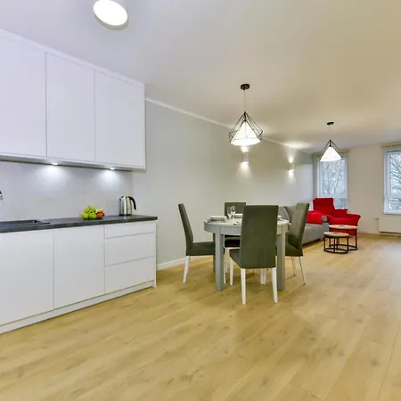 Apartament Sloneczny Platany Апартаменты *